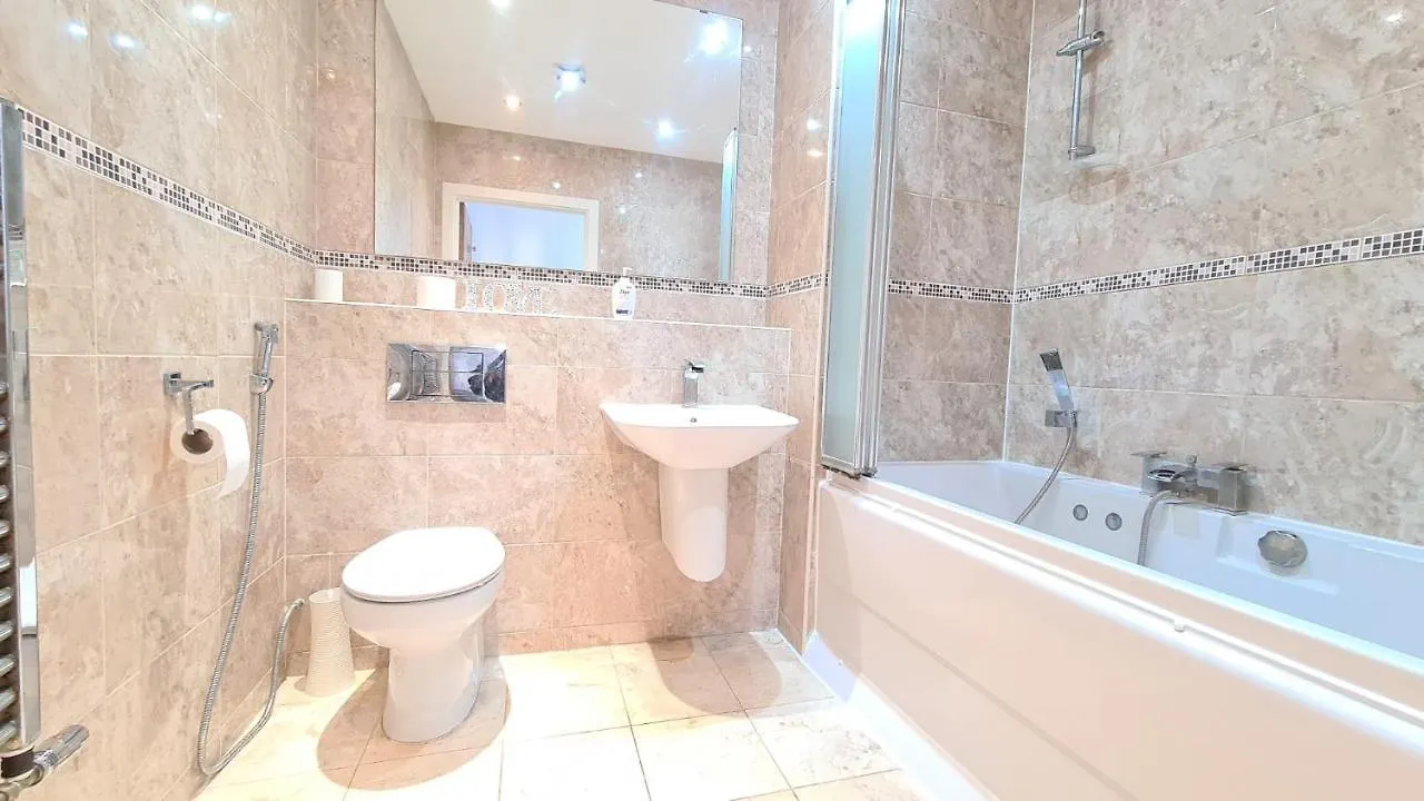 Lovely Private Room In Barking Thamesmead  Thamesmead (Greater London)